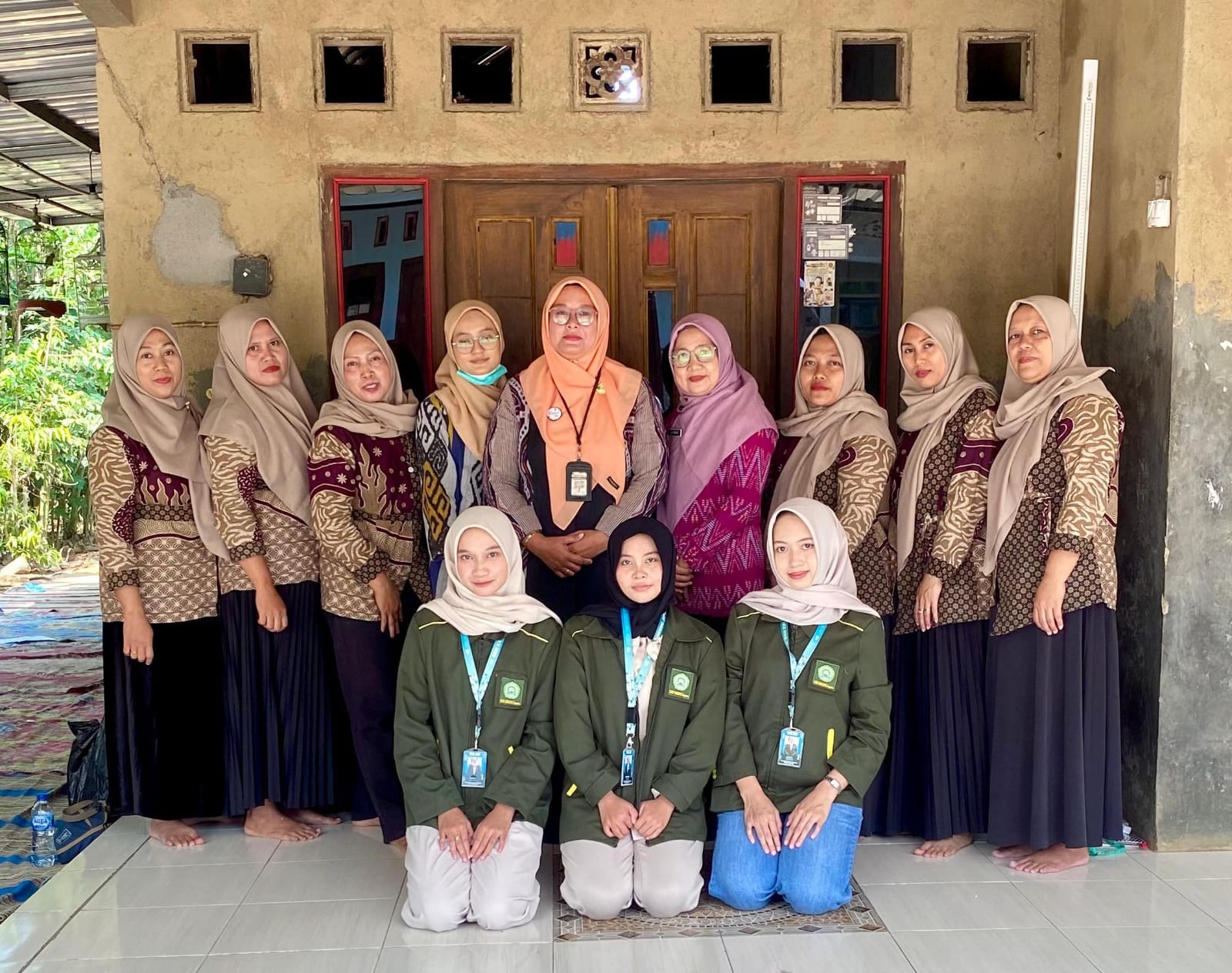 Mahasiswa KKN XXI UNISNU Dampingi Posyandu untuk Cegah Stunting di Rajekwesi
